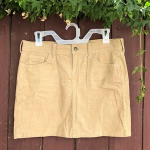 Vintage tan skirt